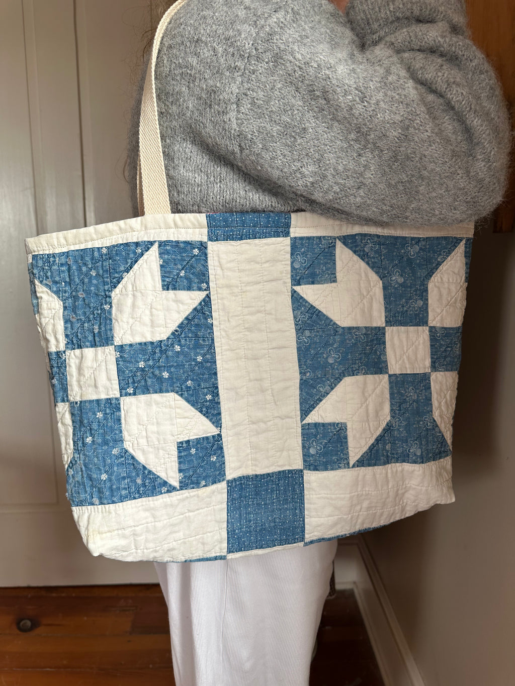 Ducks Foot Quilt Tote Bag & Pouch Set