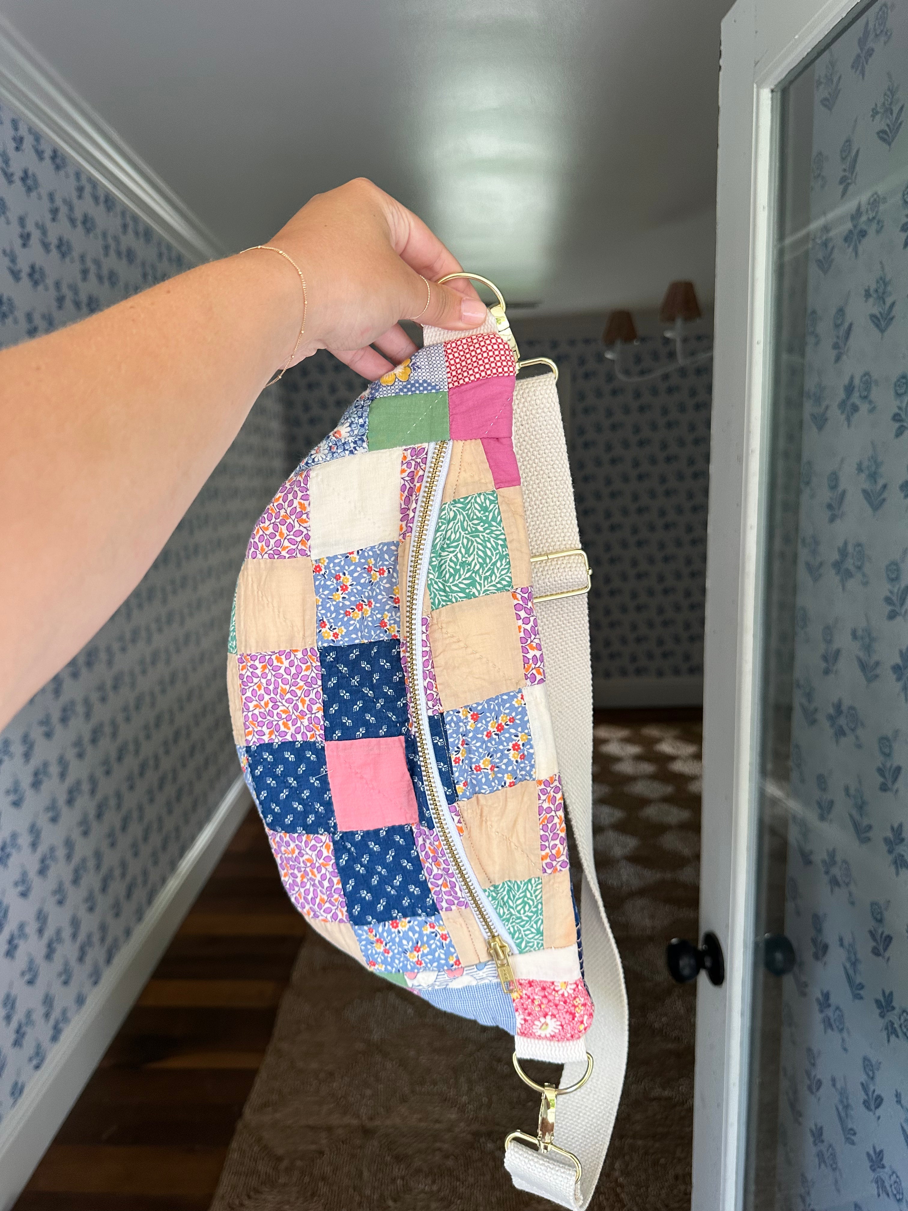 Vintage Quilt Fanny Pack (07)