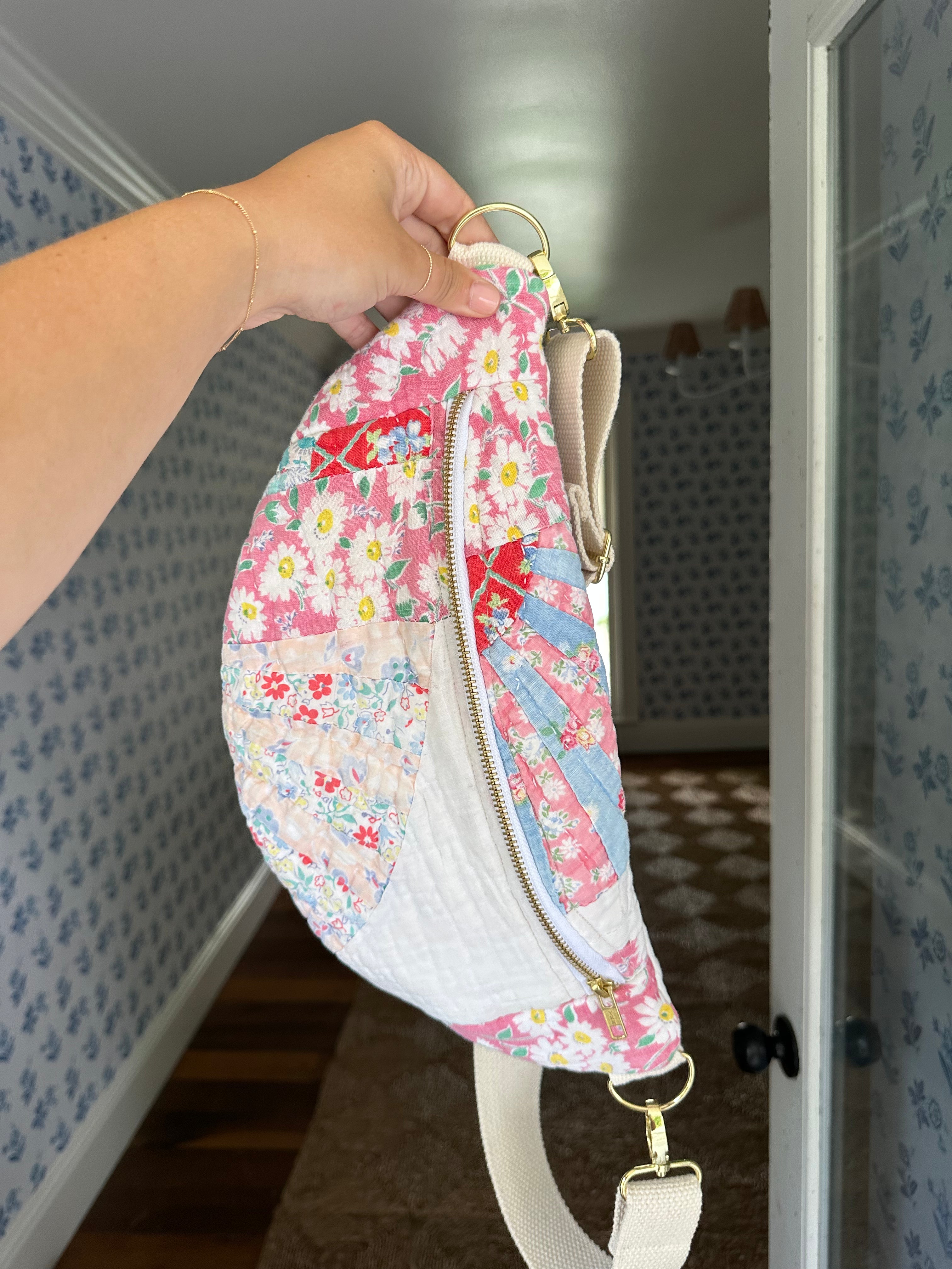 Vintage Quilt Fanny Pack (04)