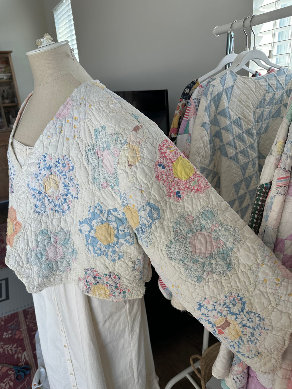 Hexie Flower Cropped Jacket