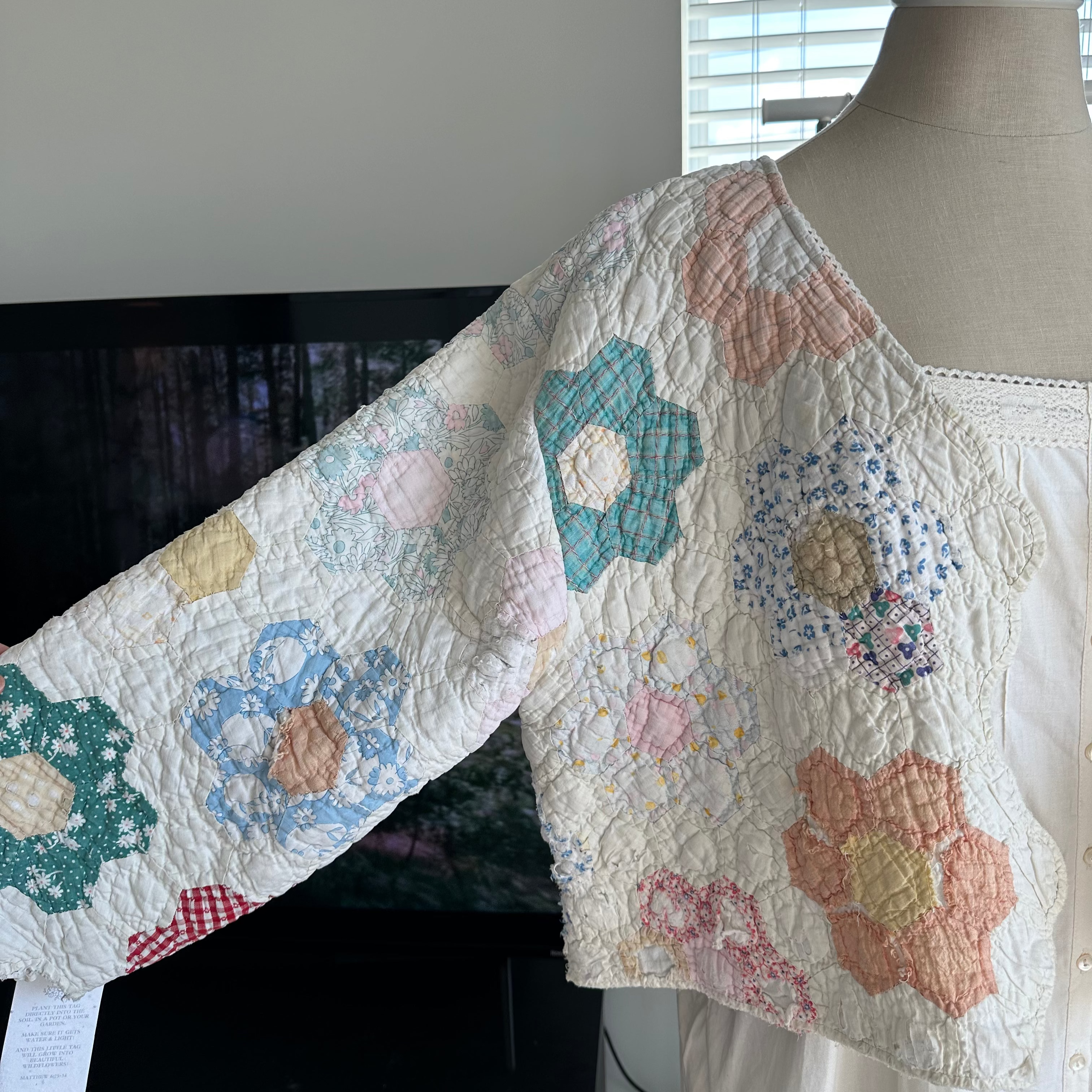 Hexie Flower Cropped Jacket