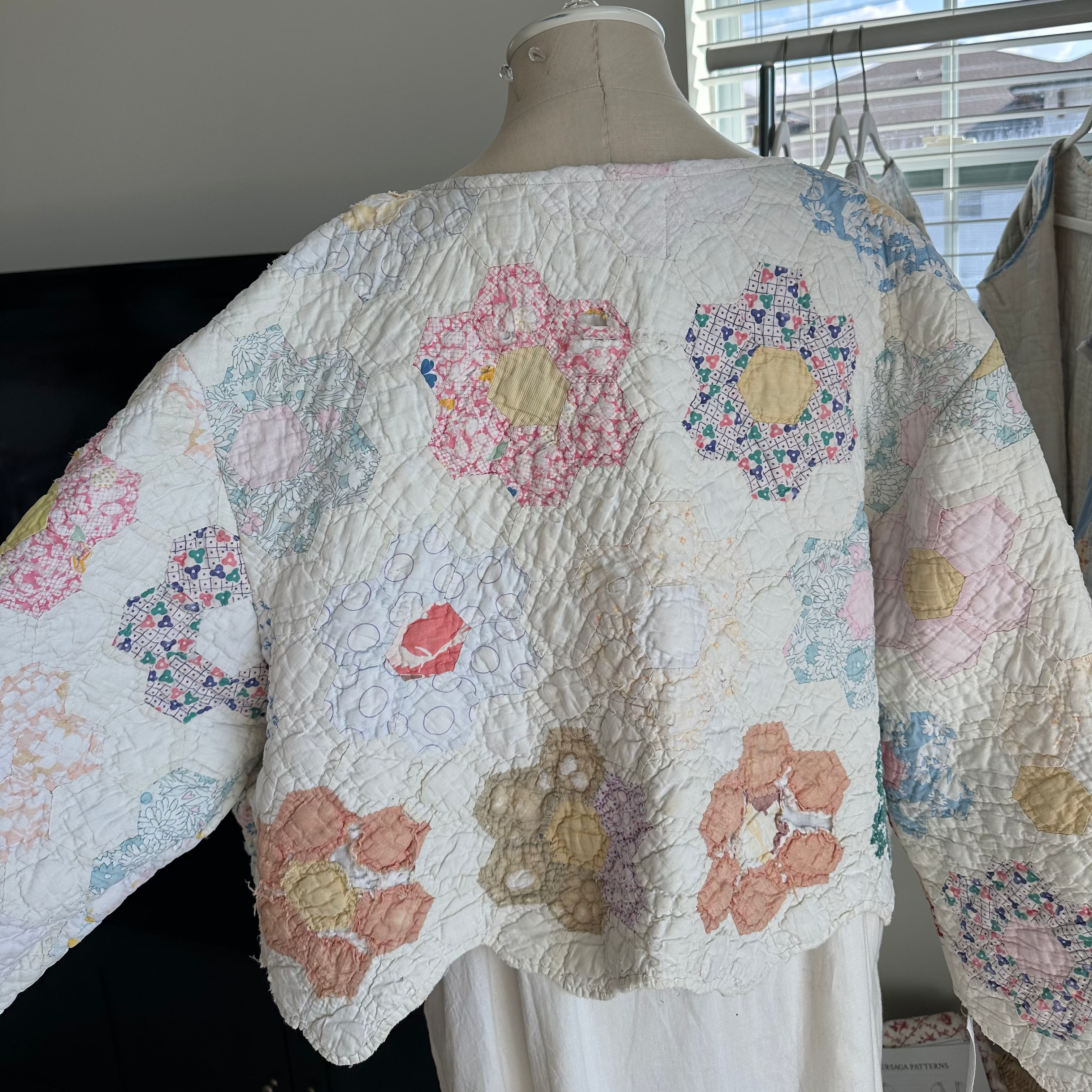 Hexie Flower Cropped Jacket
