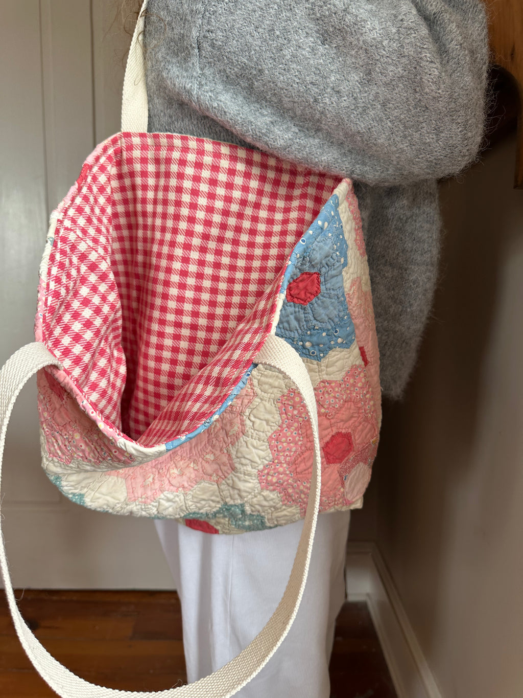 Pink Grandma's Garden Quilt Tote Bag & Pouch Set