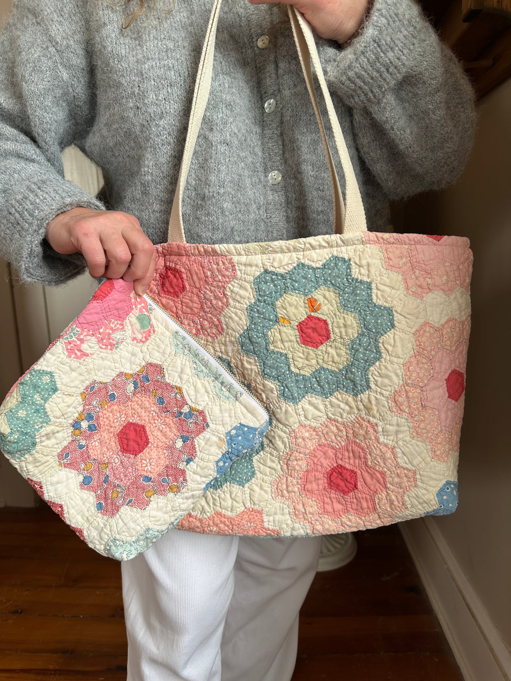 Pink Grandma's Garden Quilt Tote Bag & Pouch Set