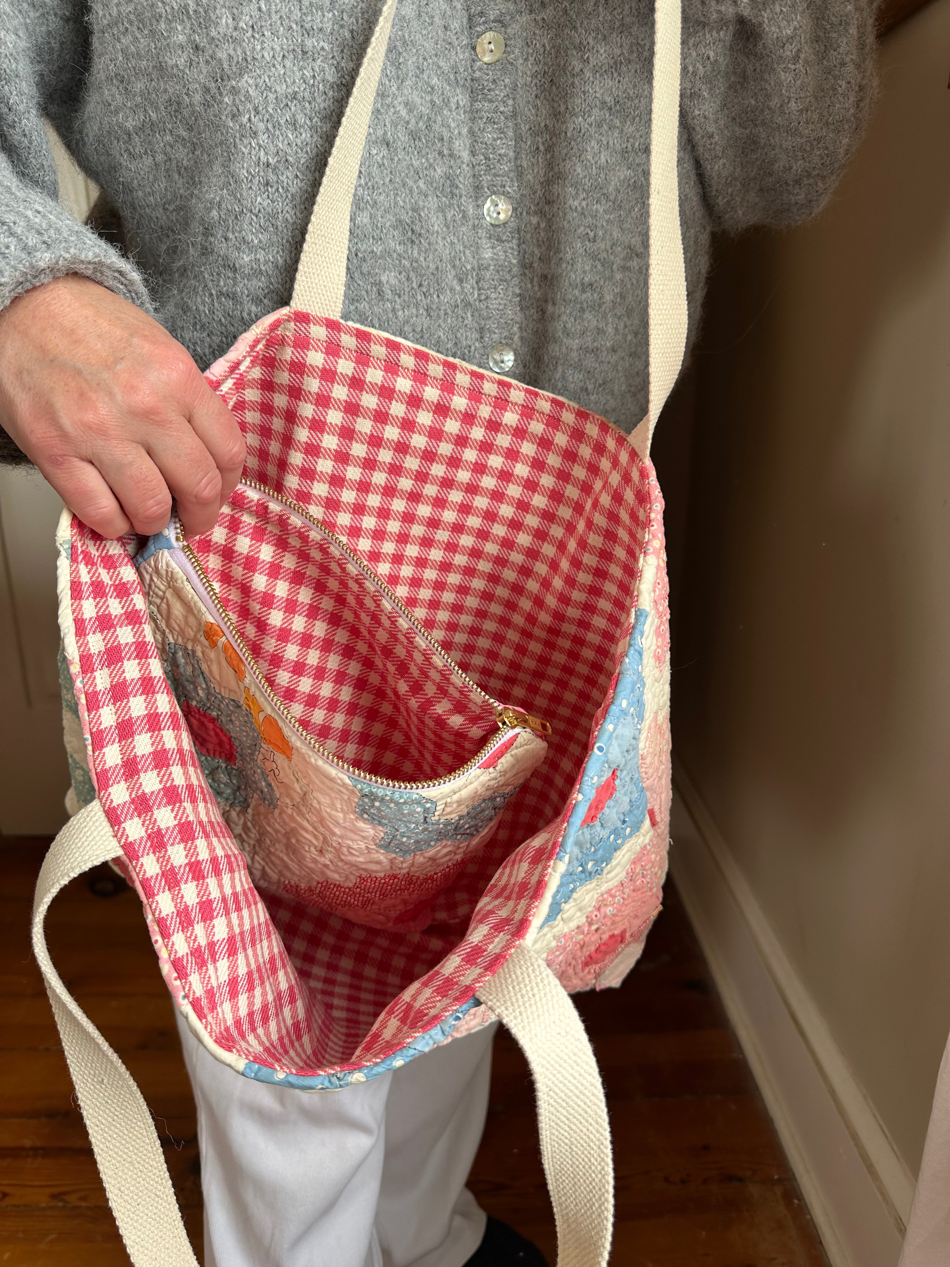 Pink Grandma's Garden Quilt Tote Bag & Pouch Set