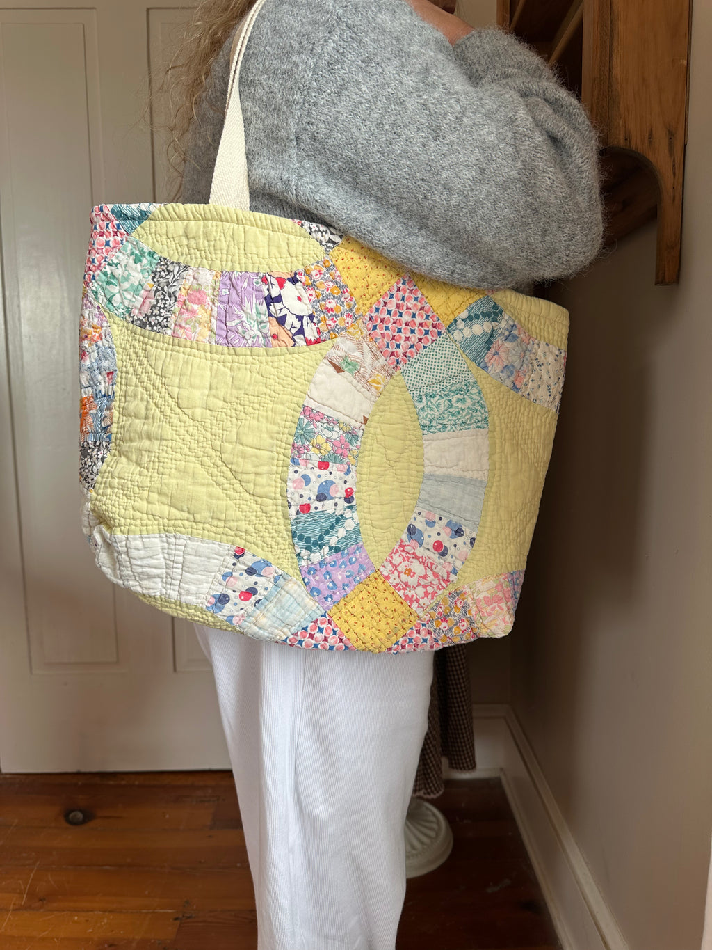 Yellow Wedding Ring Quilt Tote Bag & Pouch Set