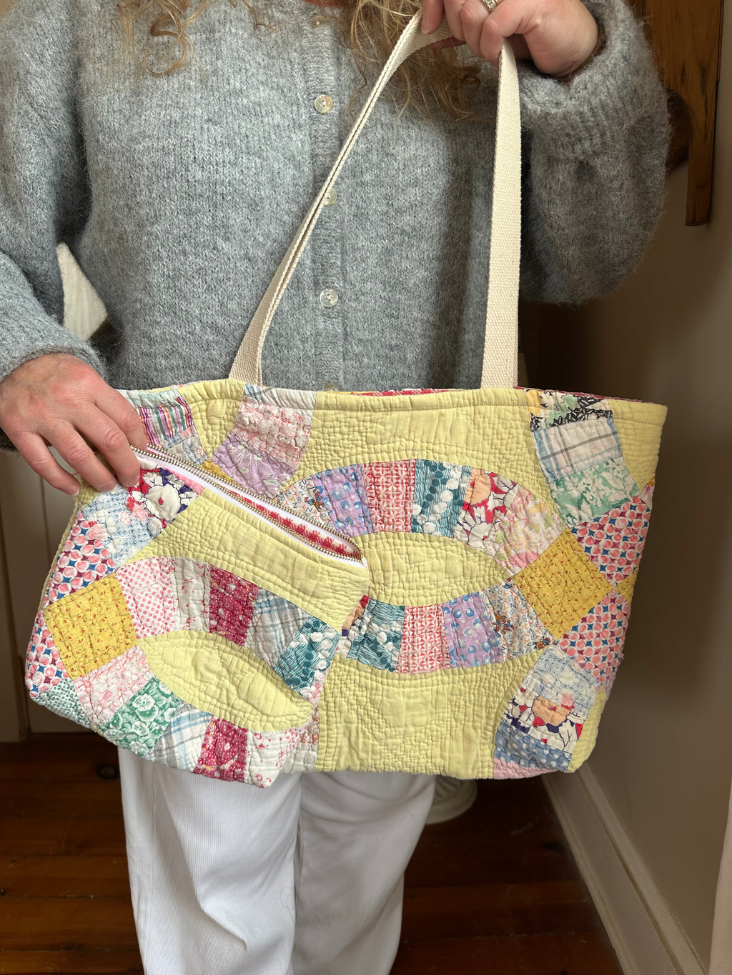 Yellow Wedding Ring Quilt Tote Bag & Pouch Set