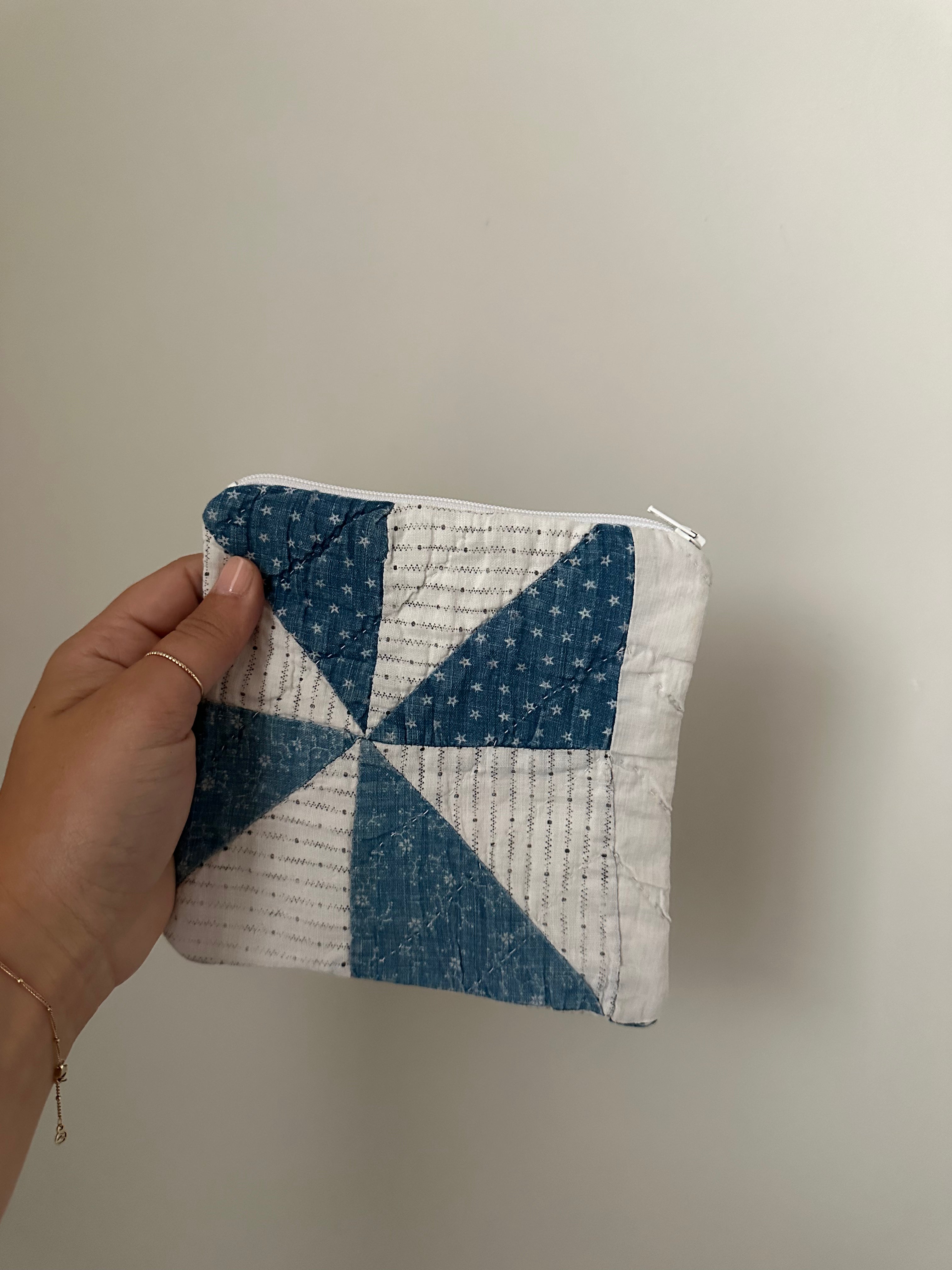 Mini Zipper Pouch (05)