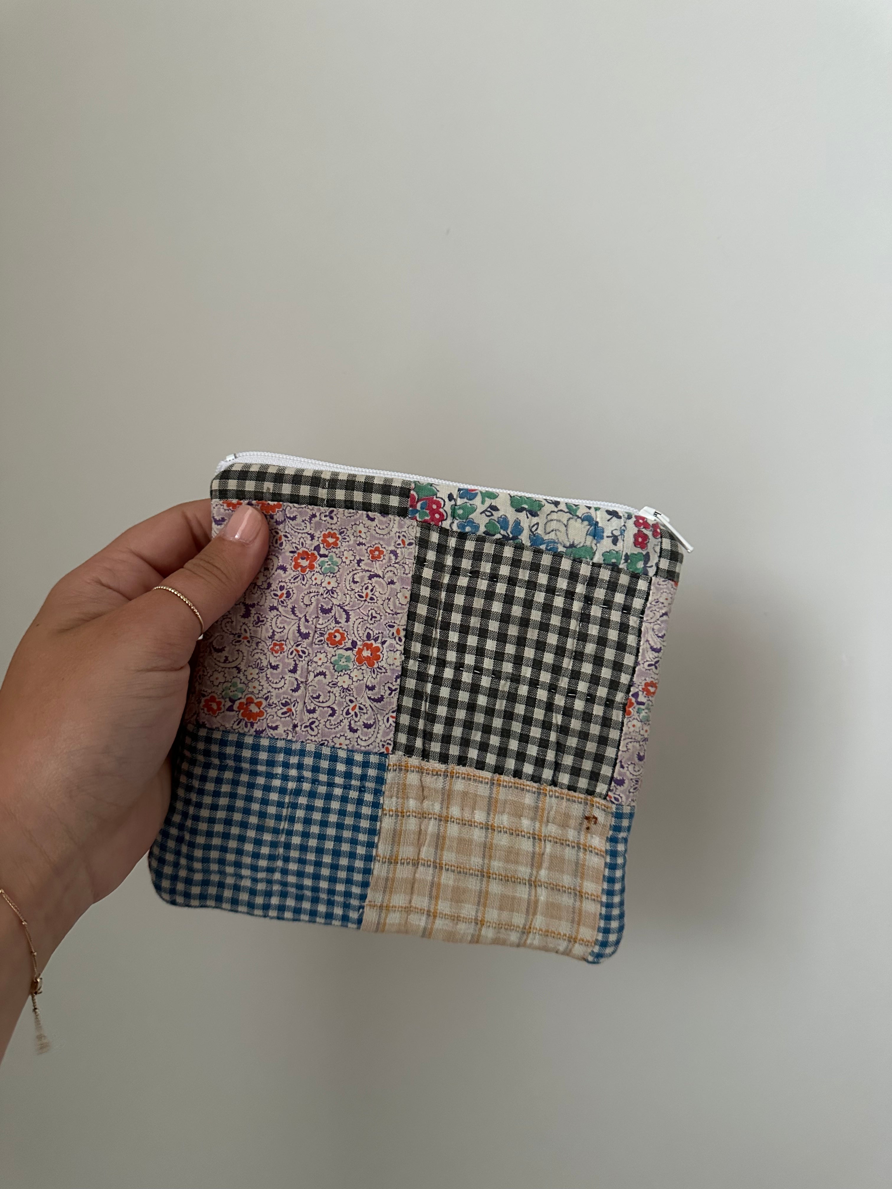 Mini Zipper Pouch (07)