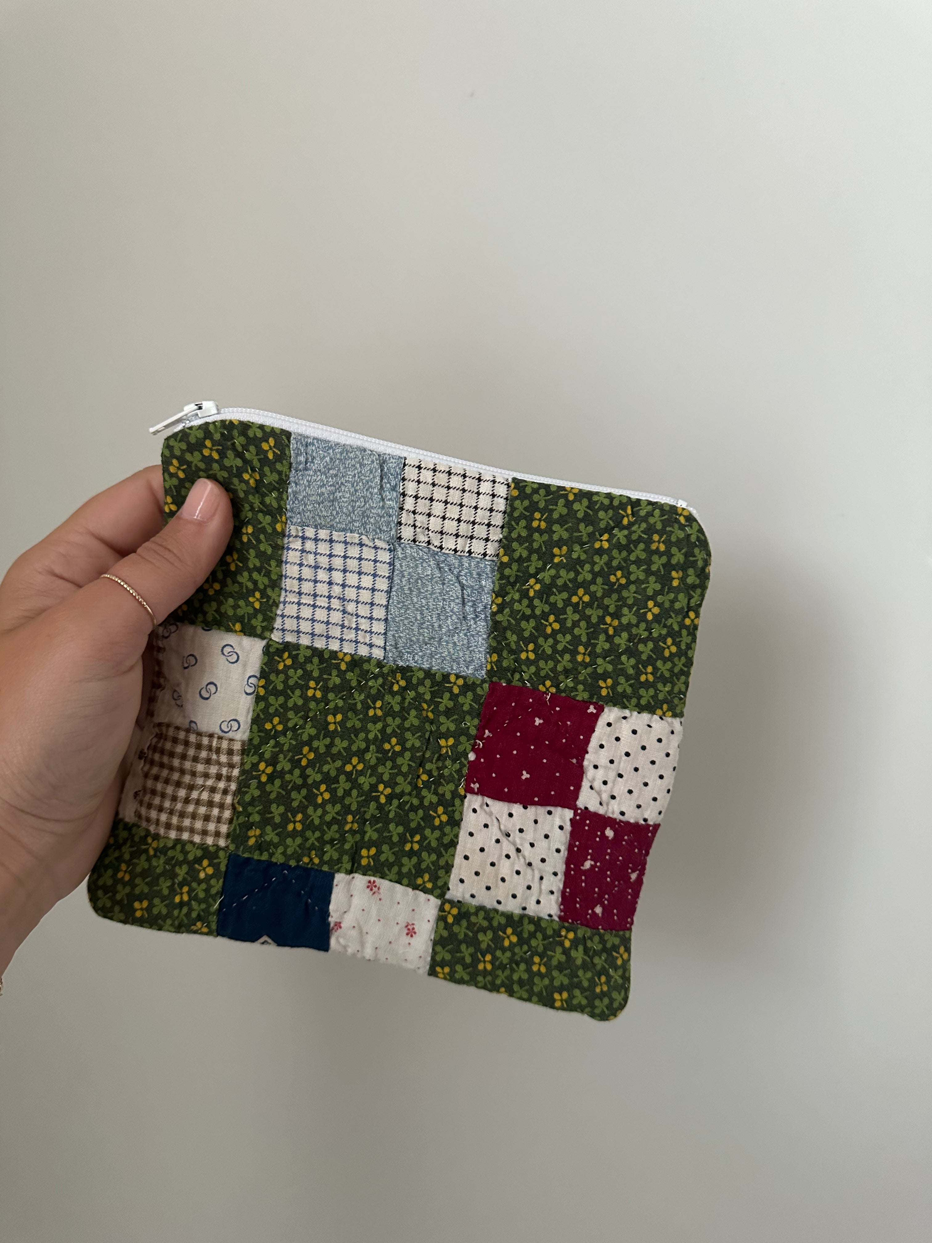 Mini Zipper Pouch (08)