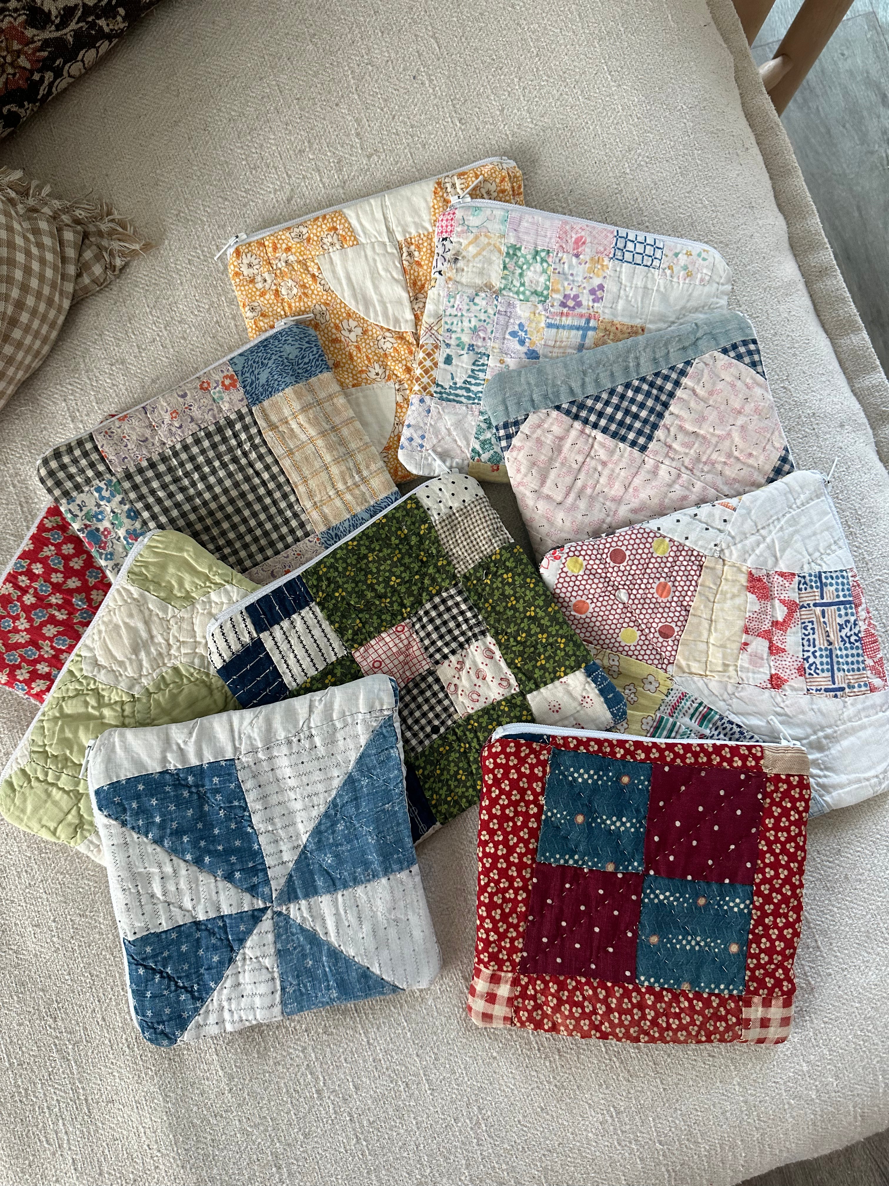 Mini Zipper Pouch (06)