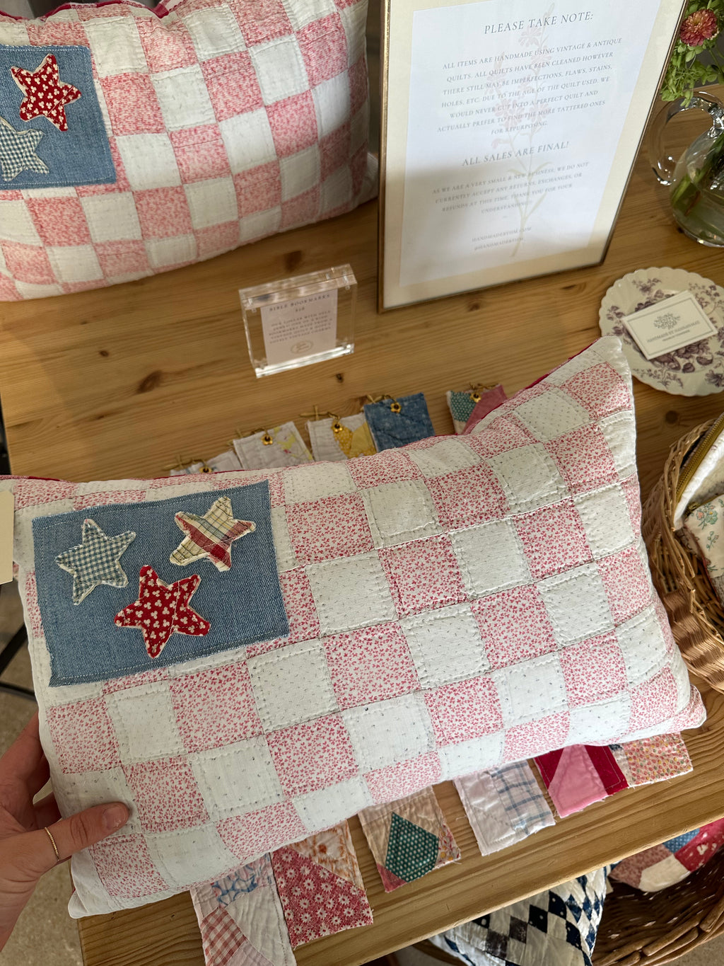 American Flag Quilt Pillow (01)