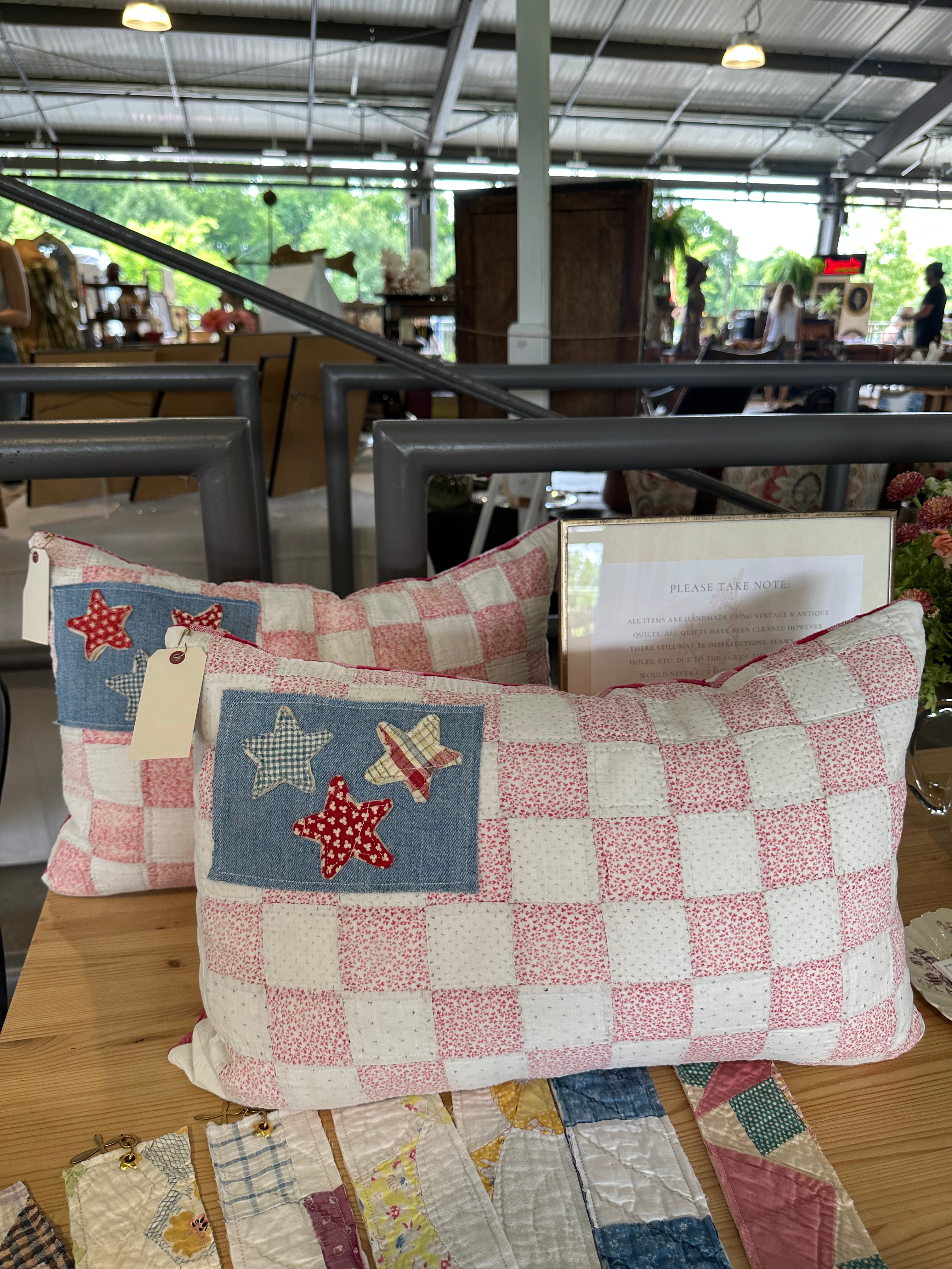 American Flag Quilt Pillow (01)