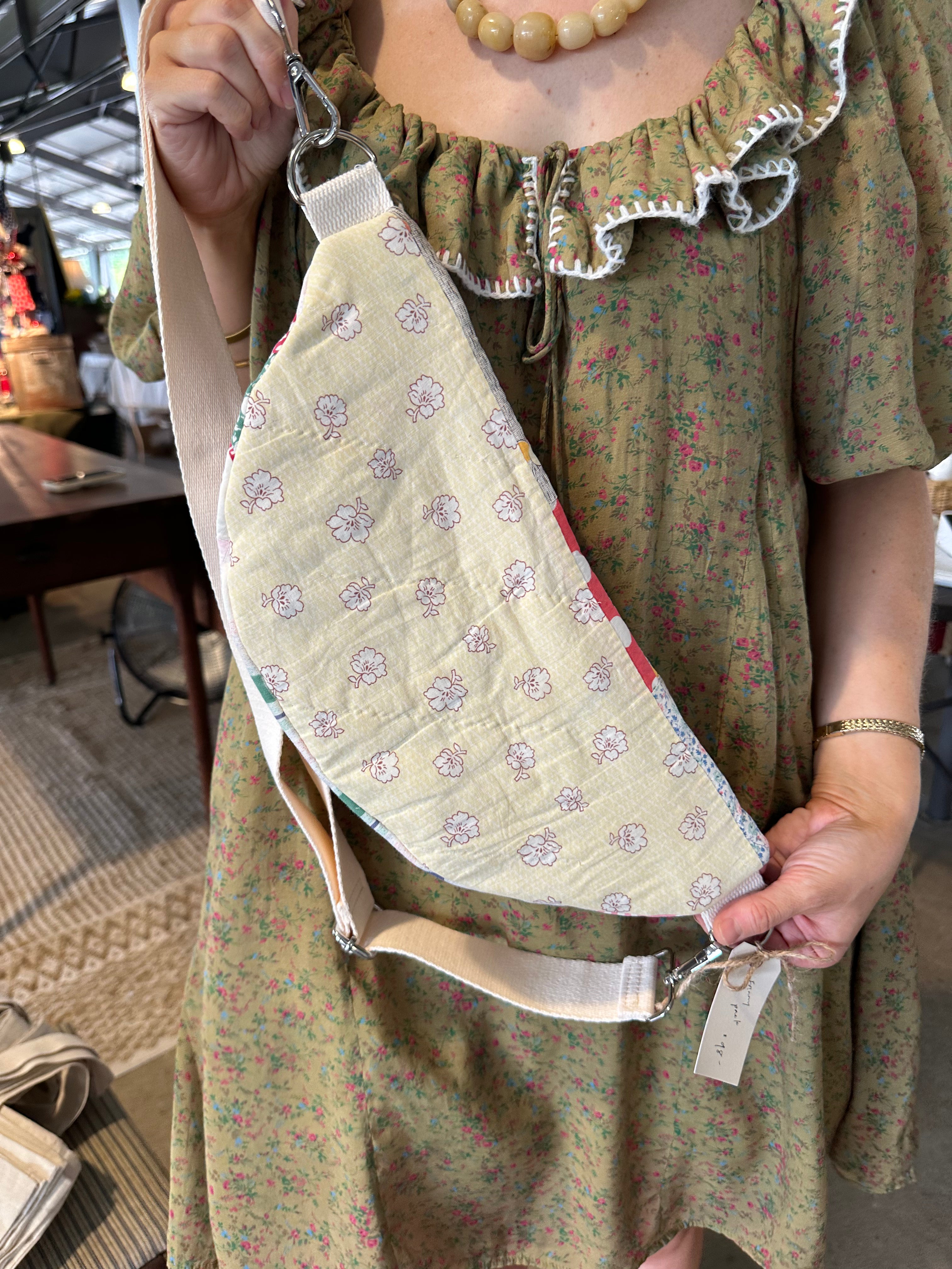 Vintage Quilt Fanny Pack (03)