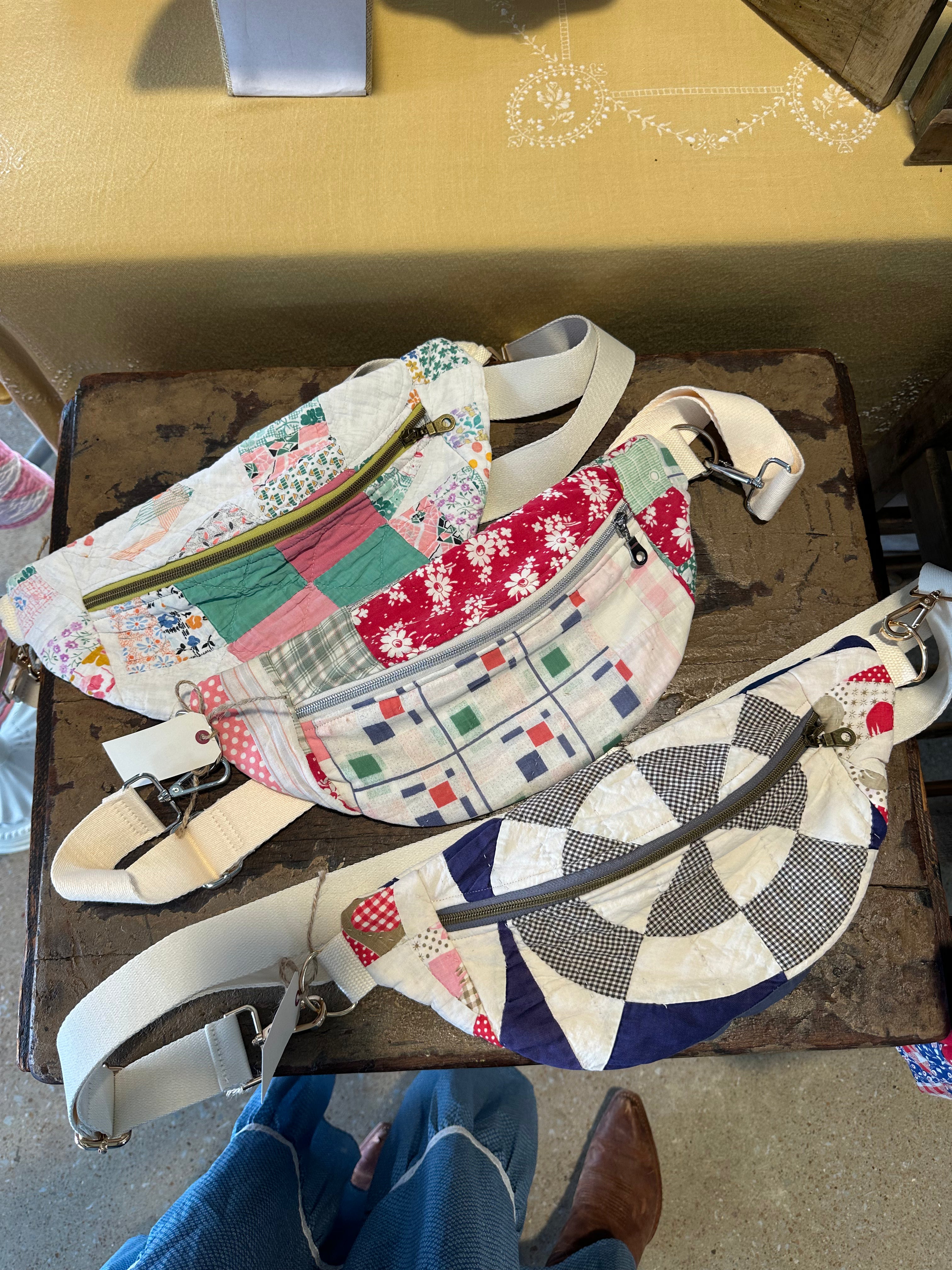 Vintage Quilt Fanny Pack (03)