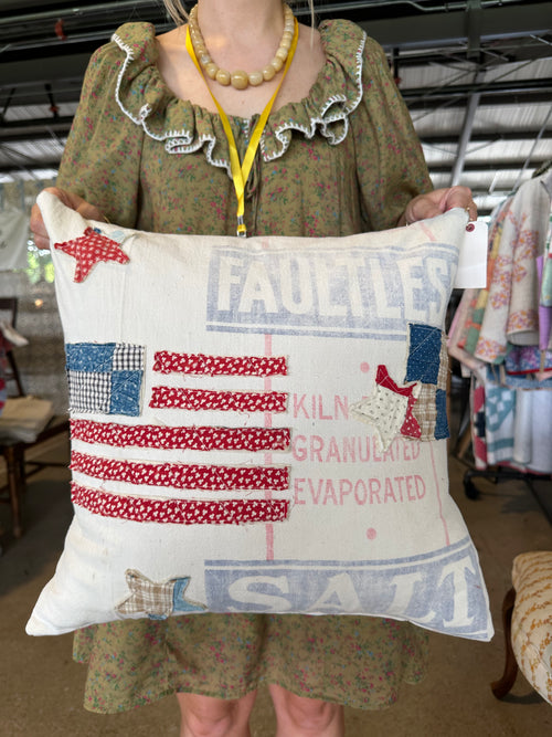 Americana Patchwork Pillow (01)