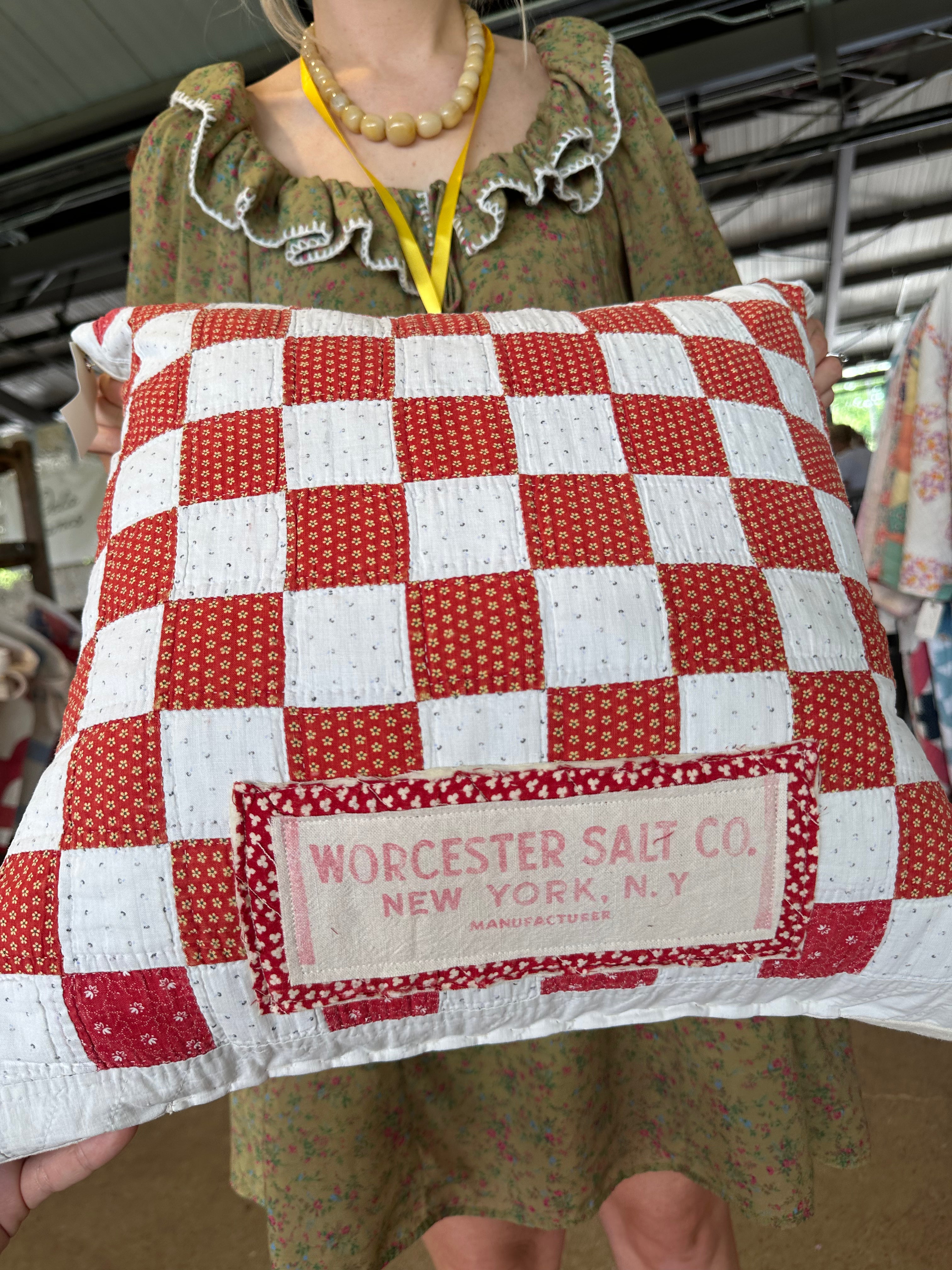 Americana Patchwork Pillow (01)